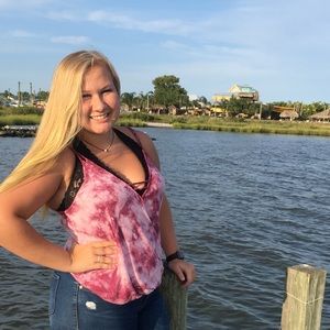 Meet your Posher, Emily